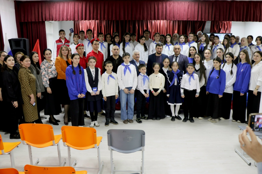 Глава Магарамкентского района Нариман Эфендиев принял участие в конференции местного отделения Движения Первых