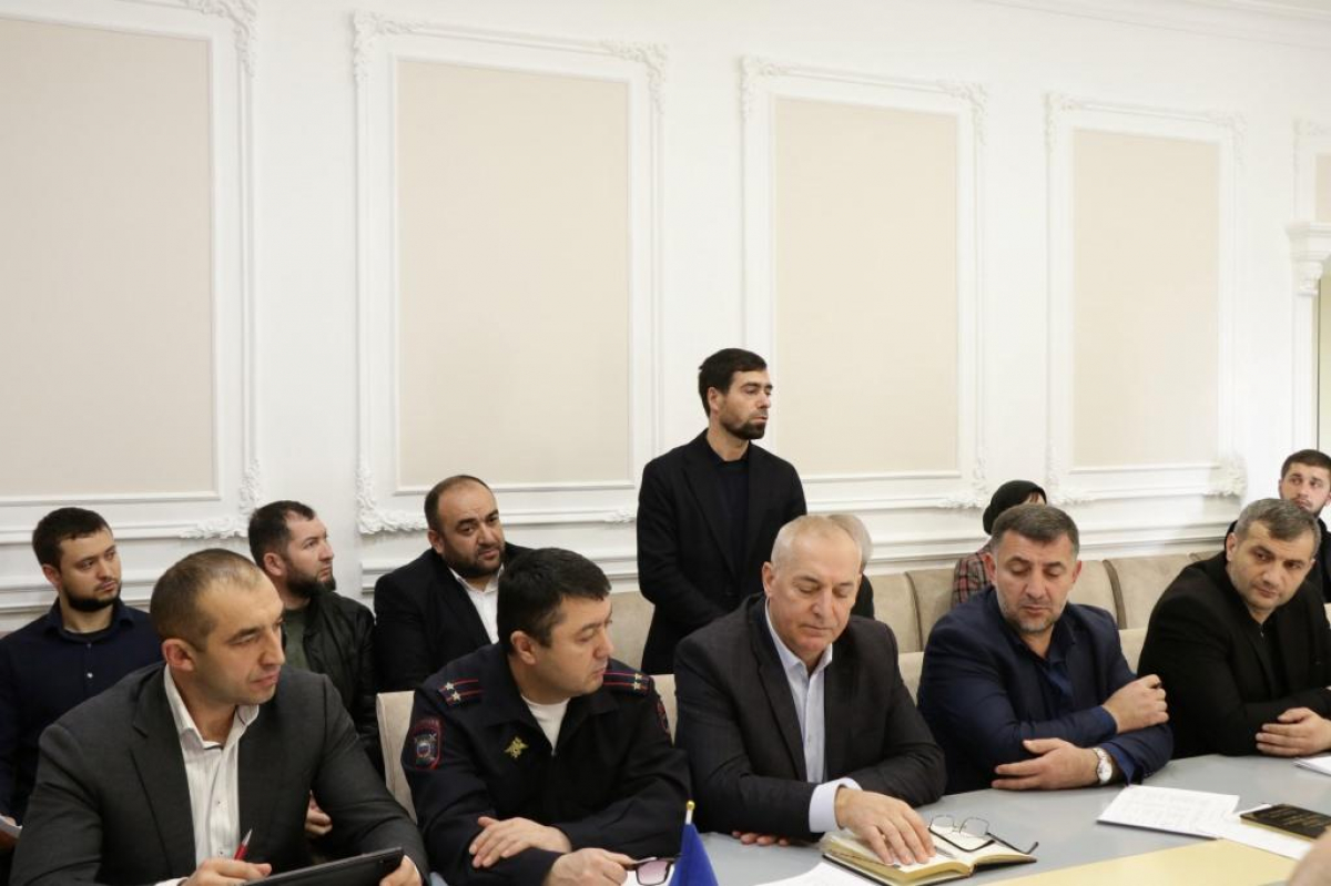 Врип главы Магарамкентского района Нариман Эфендиев провёл приём граждан