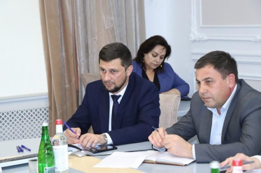 В администрации Магарамкентского района состоялось  совещание по актуальным вопросам энергоснабжения района