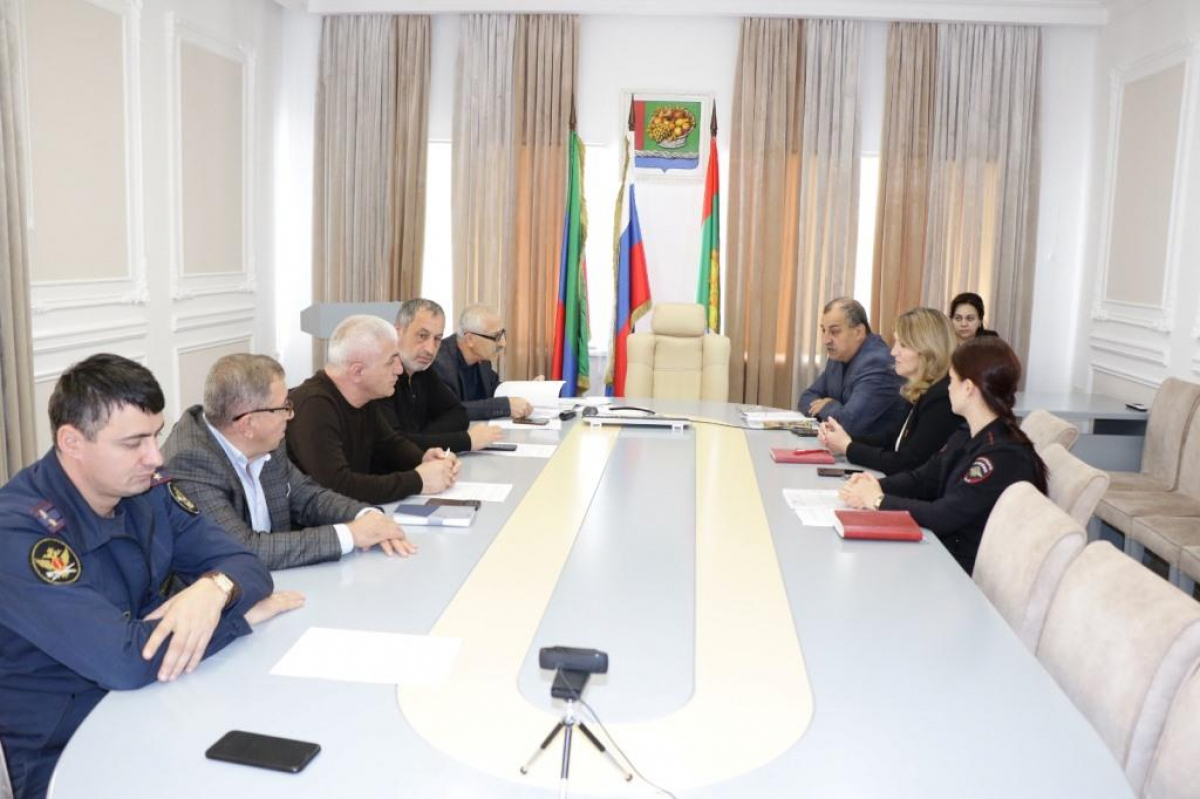 В администрации Магарамкентского района состоялось заседание КДН и ЗП при администрации МР