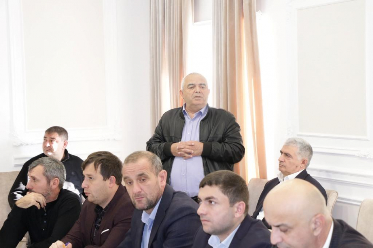 Врип главы Магарамкентского района Нариман Эфендиев провёл приём граждан