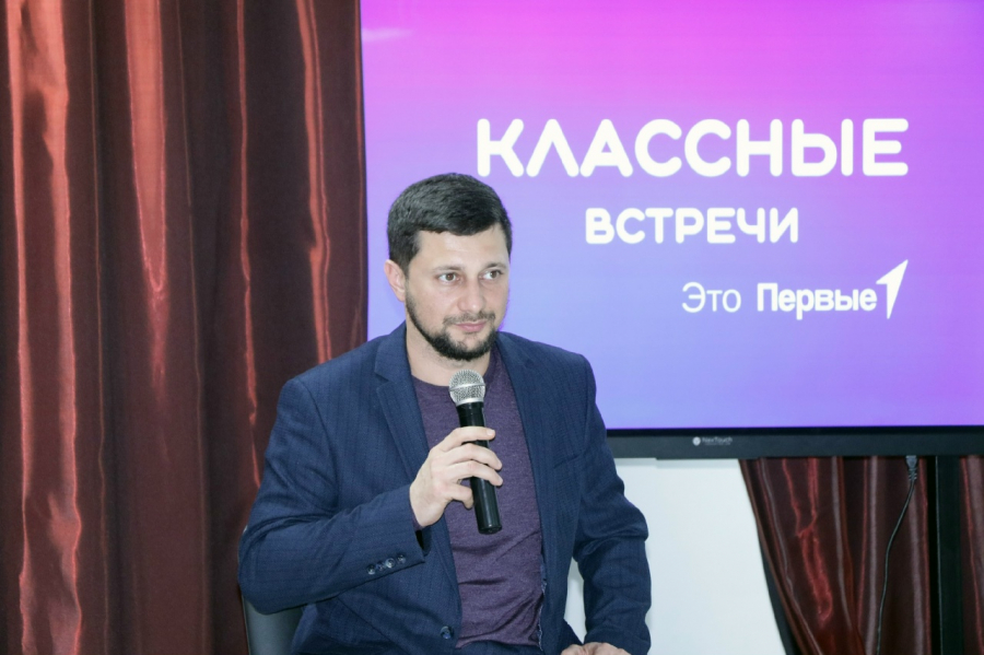 Глава Магарамкентского района Нариман Эфендиев принял участие в конференции местного отделения Движения Первых